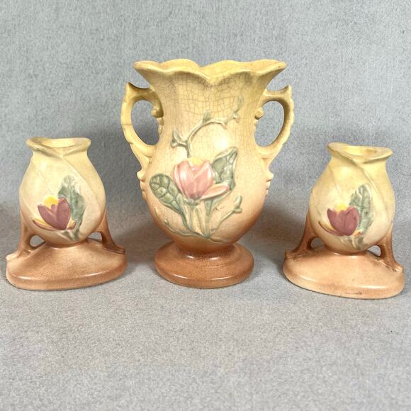 Vintage Hull Art Pottery Magnolia Vase & Candlestick Holders Set - Picture 2 of 13